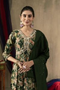 Cultural Opulence Deluxe Straight Kurti Pant Dupatta Set B2B Premium Ethnic Wear Diseñado para minoristas de alta gama - Product Image 2