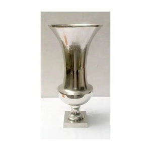 Maceta de Aluminio con Acabado Niquelado y Dorado, Estilo Moderno Americano, Lujosa y Elegante, en Oferta, para Decoración del Hogar y Bodas - Product Image 6