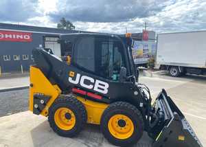 Minicargadora JCB 215 Nueva, Cargadora de Tractor con Cilindro Hidráulico Bosch, Motor Kohler, Bomba de Motor, Caja de Cambios - Product Image 5