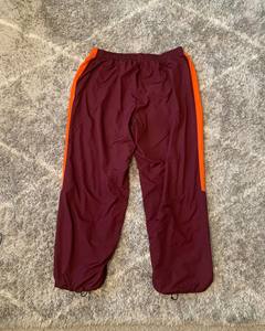 กางเกงวอร์มผ้าไนลอนลำลองสำหรับผู้ชายกางเกงกันลมทรงหลวมขนาดใหญ่ผลิตตามสั่งจากผู้ผลิต - Product Image 4