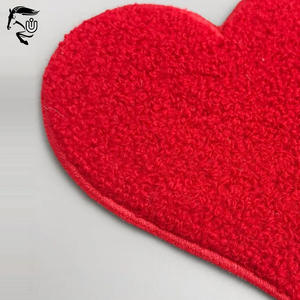 Patchs en chenille brodés 3D personnalisés directs de l'usine patchs de lettre de sport cousus pour vêtements et chapeaux disponibles dans toutes les conceptions - Product Image 4