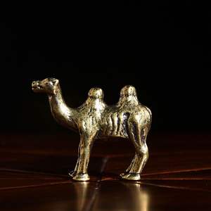 Sculpture animalière en laiton antique pour décor de chambre à coucher, parfaite pour les cérémonies religieuses et l'ambiance artistique - Product Image 1