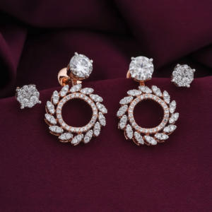 Fournisseur direct d'usine, boucles d'oreilles créoles classiques en diamant avec des bijoux fins de luxe pour femmes, disponibles à un prix compétitif - Product Image 2