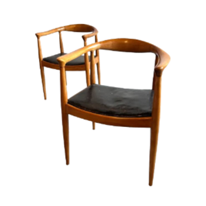 Chaises de salle à manger inclinables modernes avec des cadres en teck ancien durable et des sièges rembourrés en mousse confortables pour les villas et les écoles - Product Image 6