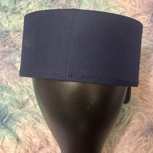 Sombrero Kepi clásico vintage hecho a medida con logotipo de metal bordado, gorras de béisbol clásicas ajustables suaves y cómodas - Product Image 4