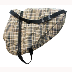 Sac de transport de selle anglais de qualité supérieure avec coutures intérieures rembourrées renforcées et poignées ergonomiques pour un rangement sûr en voyage - Product Image 1