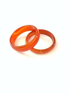 Bracelet en résine, design tendance pour les femmes, bijoux de mode - Product Image 3