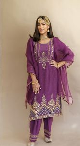 NEW--BEAUTIFUL KURTA,<b>PANT</b> & DUPATTA CASUAL DRESS WITH EMBELLISHED BEAUTIFUL ZARI ZARDOZI EMBROIDERY WORK for PARTY-WEAR =2024 - Product Image 2