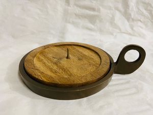 Accesorios para el hogar de primera calidad Portavelas decorativo de madera Portavelas de madera con mango hecho a mano - Product Image 4