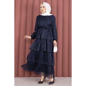 Robe trapèze bleu marine à pois superposés, design personnalisé, coupe Empire, longue, en crêpe, mousseline et polyester tissé, avec ceinture simple personnalisée, longueur genou - Product Image 3