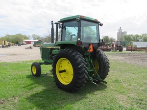 รถแทรคเตอร์มือสองเก่าจอห์น deeree 4440รถแทรกเตอร์การเกษตร4WD ดีที่สุด - Product Image 3