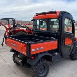 Véhicule utilitaire agricole puissant 4x4 automatique Kubota RTV-X1100C avec blocage de différentiel, qualité supérieure, puissant 4x4 - Product Image 1