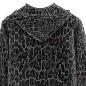 Sudadera de Invierno de Felpa con Estampado de Guepardo Gris de Lujo, Cómoda para Usar Todo el Día, Puños y Bolsillos Acanalados Duraderos, Moderna para Mujer - Product Image 6