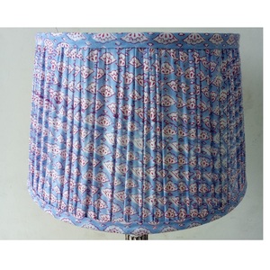 Pantalla de Lámpara de Tela Elegante y Artística, con Diseño Floral Suave, Hecha a Mano, de Lujo Moderno, Suministro Directo de Fábrica - Product Image 1