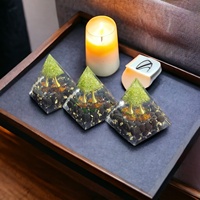 Hecho a mano más nuevo Feng Shui orgón pirámide negro turmalina peridoto curación cristal energía cuarzo herramienta de meditación para la decoración del hogar