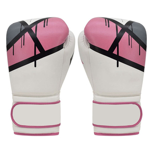 Gants de boxe en cuir de qualité supérieure avec logo personnalisé et fermeture auto-agrippante pour le sport, la remise en forme et l'entraînement intensif - Product Image 6