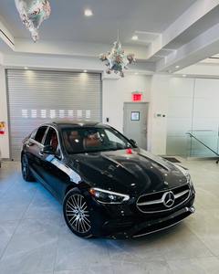 Mercedes-Benz Classe C Série 2023 d'occasion prête à être expédiée dans le monde entier - Product Image 2