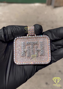 Elegante colgante de Hip Hop, Diamantes de corte redondo cultivados en laboratorio de Plata de Ley 925 con diamantes cultivados en laboratorio VVS y diseño personalizado - Product Image 4