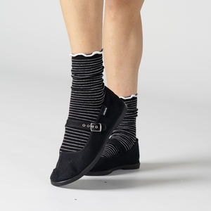 Calcetines de Algodón Tejido Transpirable Kikiya para Mujer, Diseño a Rayas, Estilo Holgado, Grosor Estándar, Uso Diario Casual Coreano - Product Image 4