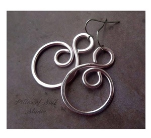 Moda clásica Simple Vintage 18K chapado en oro redondo círculo Stud pendientes con moissanita diamante natural Unisex no deslustre grande - Product Image 5