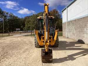 Retroexcavadora JCB4CX Usada, Cargadora Frontal, Motor Perkins, Carga Nominal de 15 Toneladas, Modelo 2023, Flexible, Estable, Económica, Confiable y Sencilla - Product Image 4