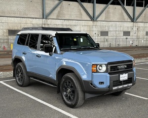 รถยนต์โตโยต้าแลนด์ครุยเซอร์รุ่นปี 2024 ฉบับ First Edition มือสอง - Product Image 2