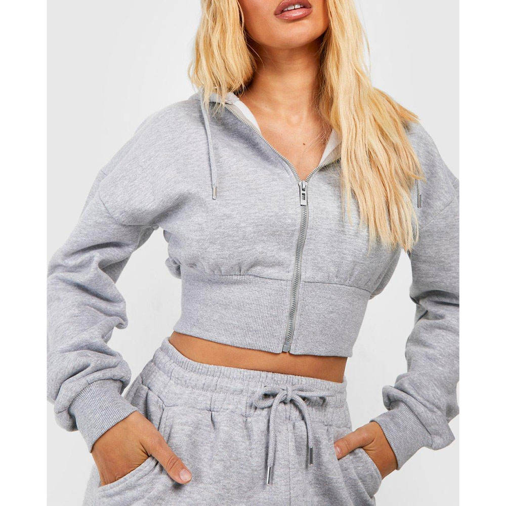 สีเทาเข้ม