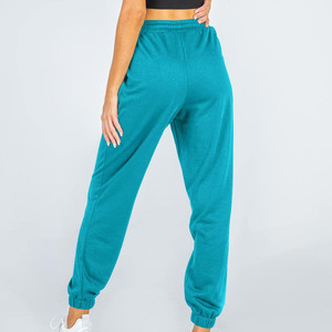 Pantalon de jogging en coton avec impression de logo personnalisé pour femmes pantalon de survêtement de musculation pantalon de course pantalon respirant en gros - Product Image 2
