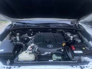 Usado Clean 2023 Toyo_ta fortuner - Product Image 5