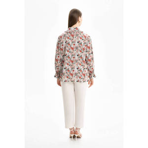 Blusa de Gasa con Estampado Floral para Mujer, Talla XL, con Cuello y Mangas Detallados para Oficina - Product Image 3