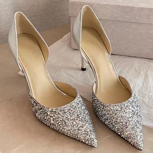 Chaussures de bureau pour femmes en gros, à bout fermé, avec strass brillants, or et argent, talon de 8 cm, chaussures à talons hauts pour femmes - Product Image 1