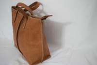 Sac à main pour ordinateur portable en cuir véritable de qualité supérieure fait à la main Modèle Moroccansoul 761 Fabriqué au Maroc