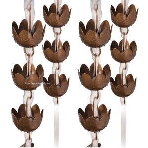 Cadena de lluvia de taza de flor de hierro hecha a mano con revestimiento de polvo negro, cadena de lluvia decorativa de jardín para decoración de hogar y jardín - Product Image 3