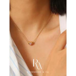 Collana con Ciondolo Vintage Trendy a Cuore Rosa in Zirconia, Placcata in Rodio e Oro, con Catena a Maglie e Diamante e Perla, Idea Regalo - Product Image 3