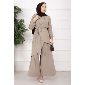 Conjunto de Dos Piezas Aerobin Hijab Casual de Corte Holgado en Tela Crepé Color Visón Oscuro - Product Image 1