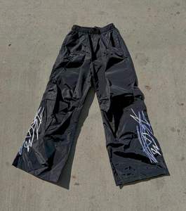 Pantalon évasé streetwear unisexe personnalisé 100% nylon coton lourd de haute qualité jambes amples empilées - Product Image 1