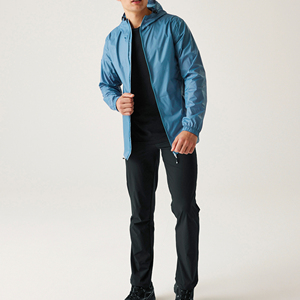 Vente directe d'usine de vestes coupe-vent à capuche de couleur personnalisée pour hommes pour l'hiver de couleur unie avec logo avant - Product Image 4