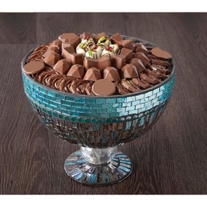 Table de créateur classique Plateau de service décoratif pour biscuits et bonbons au chocolat Plateau de service en métal de qualité supérieure pour le Ramadan - Product Image 4