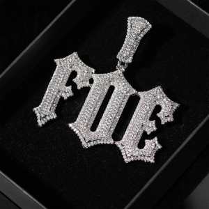 Pendentif diamant Moissanite glacé en argent sterling 925 plaqué or Style Hip Hop cadeau d'anniversaire pour homme - Product Image 4