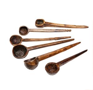 Ensemble de 2 couverts à salade en bois d'acacia faits à la main Ustensiles de cuisine uniques - Product Image 4