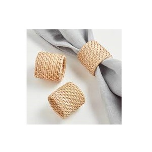 Porte-serviettes pour cadeau Artisanat fait à la main Rond de serviette en rotin nouvellement conçu Personnaliser l'emballage pour l'utilisation de table de fête de mariage - Product Image 1