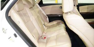 2017 T * oyota Ava * lon XLE d'occasion - Product Image 3