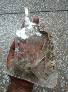 High Quality Made From Tested <b>Mica</b> Scrap Phlogopite <b>Mica</b> for Electric Motors Insulation and High Grade Decorative <b>Mica</b> - Product Image 4