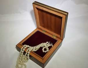 Boîte à bijoux de luxe en bois fait main avec incrustation de nacre moderne, design de luxe, organisateur de rangement pour bagues, boucles d'oreilles, bracelets - Product Image 3