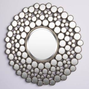 Renwil Andromeda Miroir mural en métal Accent décoratif moderne Grande déclaration Maison avec Logan Cercle géométrique Design par Wade - Product Image 2