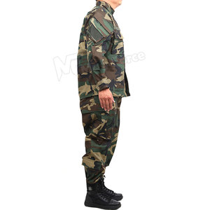Ensemble uniforme homme personnalisé OEM respirant coupe-vent imprimé camouflage, tenue de travail extérieure à manches longues, vente chaude - Product Image 3