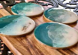 Juego de Posavasos Modernos de Resina y Madera, Posavasos de Madera Natural y Resina Epoxi Transparente para Decoración del Hogar - Product Image 3