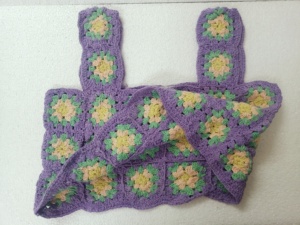 Tops de ganchillo de algodón 100% hechos a medida de hilo de algodón con patrones florales en varios colores para reventa por diseñadores de moda - Product Image 5