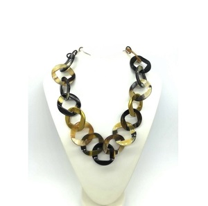 Collar de Lujo Hecho a Mano con Cuerno de Búfalo, Joyería Natural y Sostenible para Mujer, Alta Calidad - Product Image 5