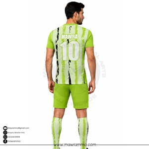 Maillots de football personnalisés de qualité supérieure pour hommes – Tenues de sport respirantes pour l'entraînement – Fourniture en gros pour les tournois de club - Product Image 2